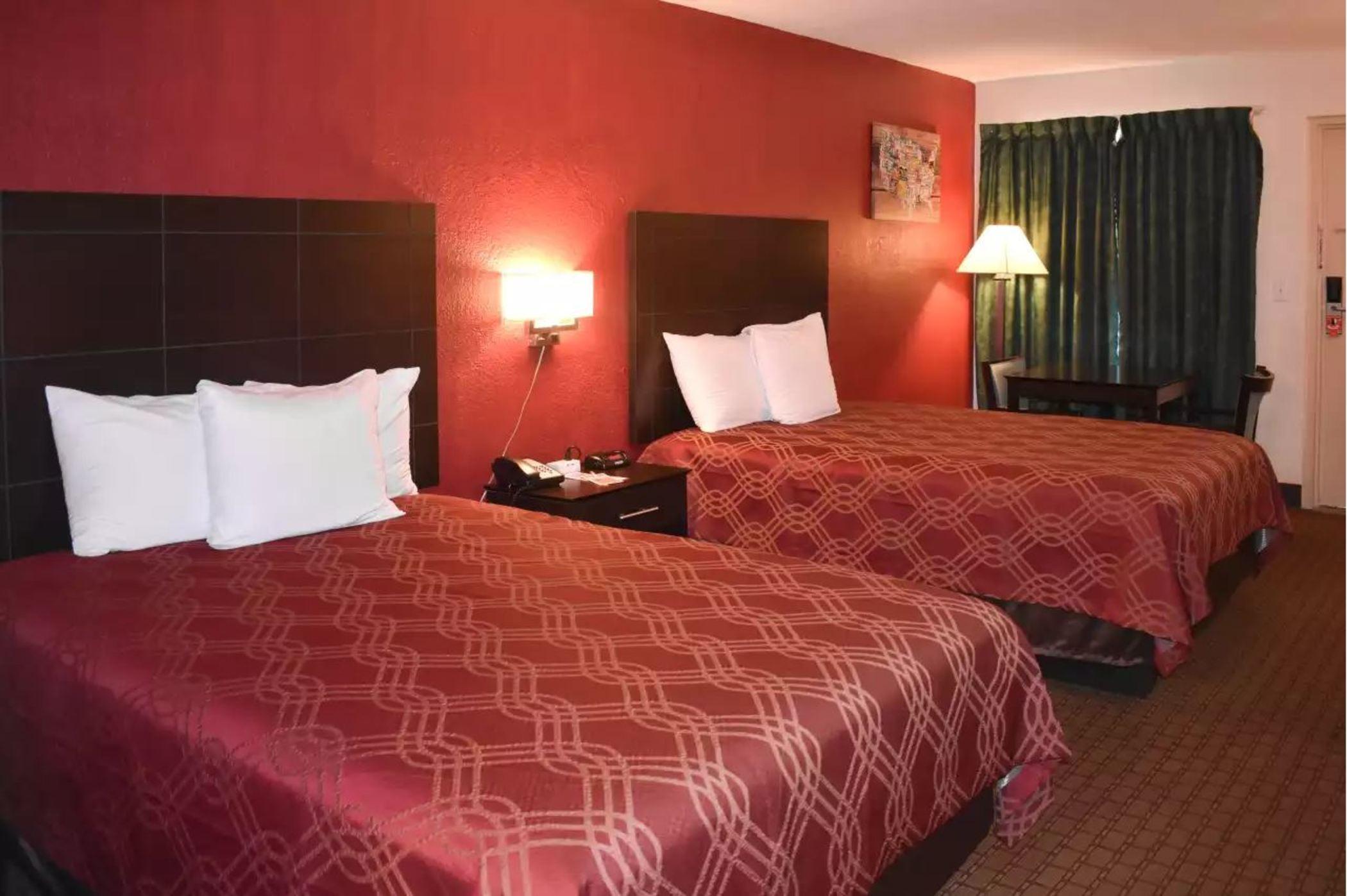 Ramada Limited Clearwater Hotel And Suites Extérieur photo