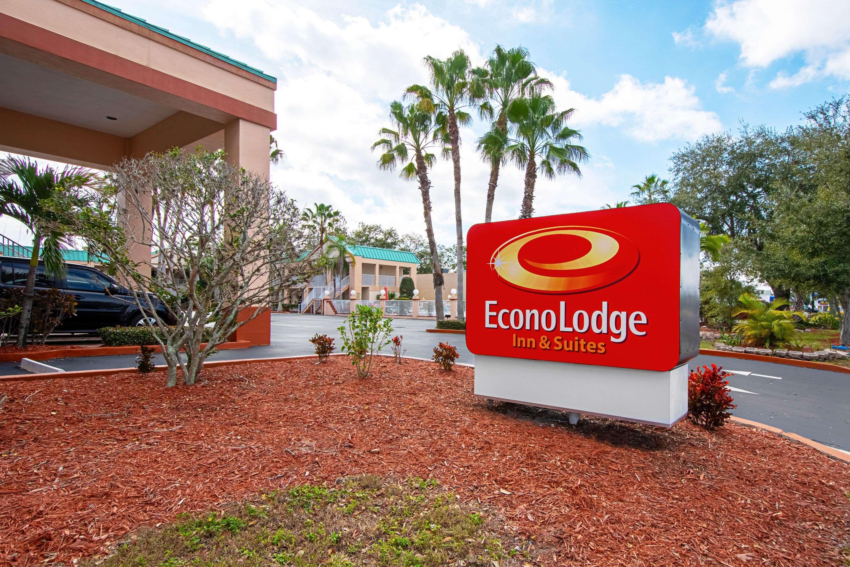 Ramada Limited Clearwater Hotel And Suites Extérieur photo