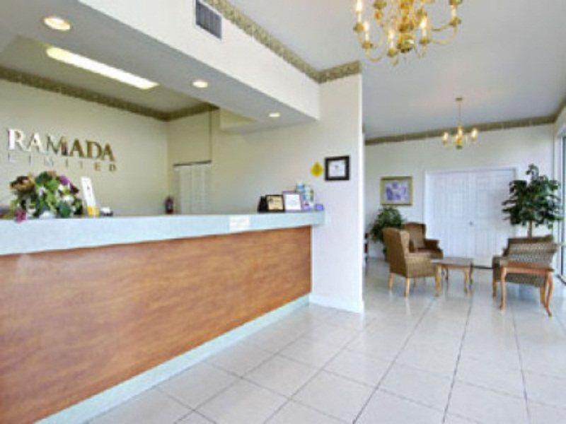 Ramada Limited Clearwater Hotel And Suites Extérieur photo